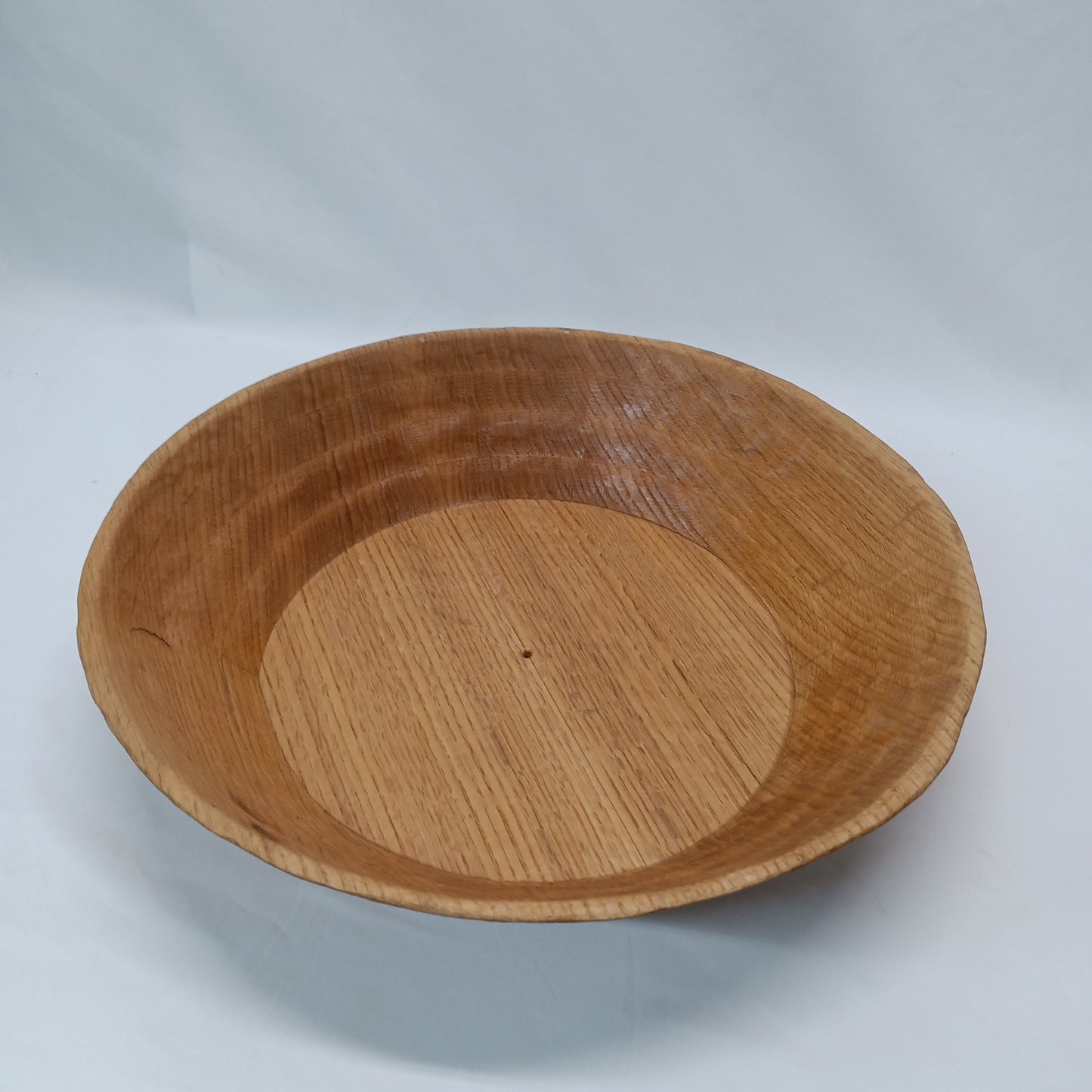 Oak bowl 17"