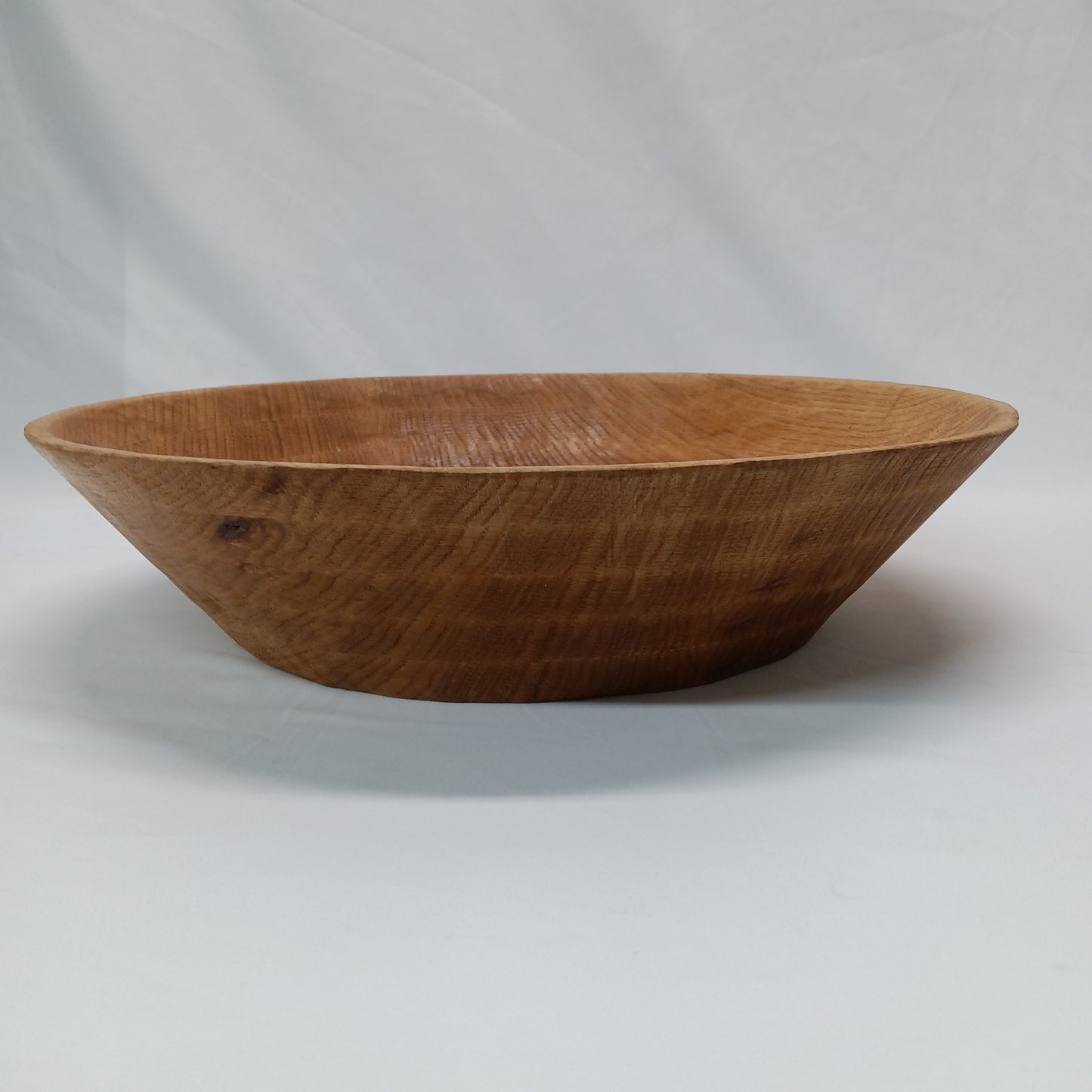 Oak bowl 17"